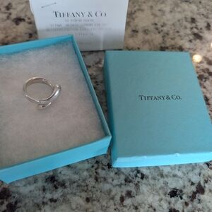 Tiffany Elsa Peretti Snake Teardrop Ring – Sterling Silver size 8